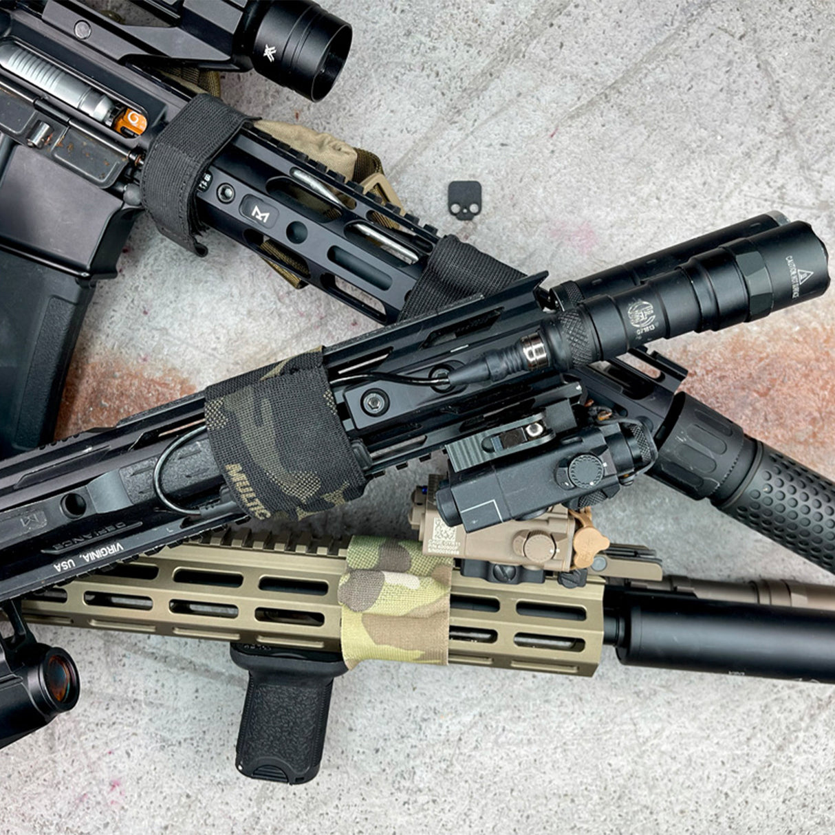 Deadly Customs Sentry Guard with CR123A Battery Stow-Socom Tactical Airsoft