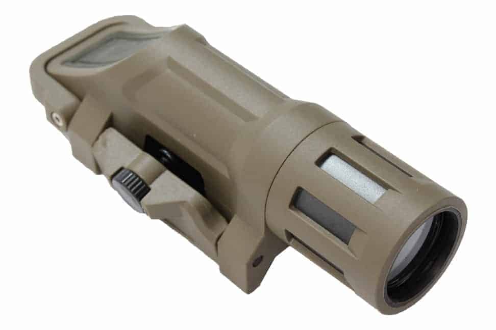 FMA Target one WMLX Flashlight for 20mm RIS - DE-FMA Tactical Gear-Socom Tactical Airsoft