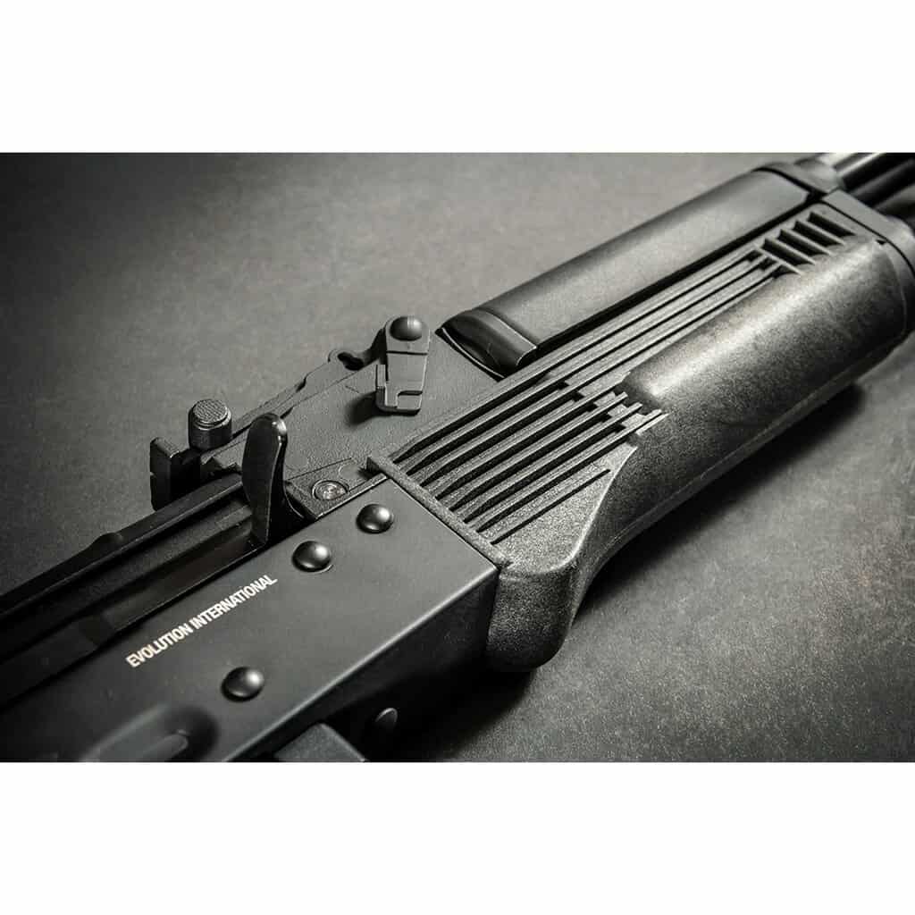 Evolution AK105 E-74 Para
