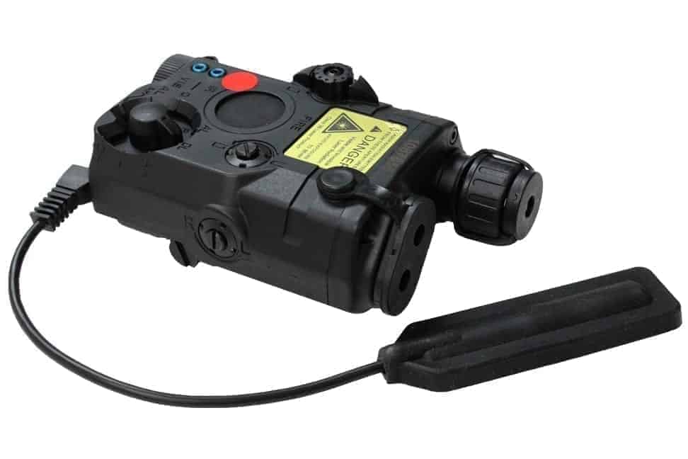 FMA PEQ LA5 LED White Light + Red Laser With IR Black