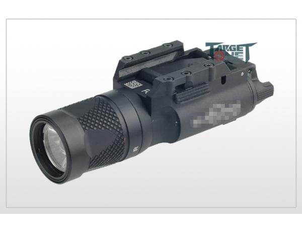 FMA Target one X300V Pistol torch with Strobe