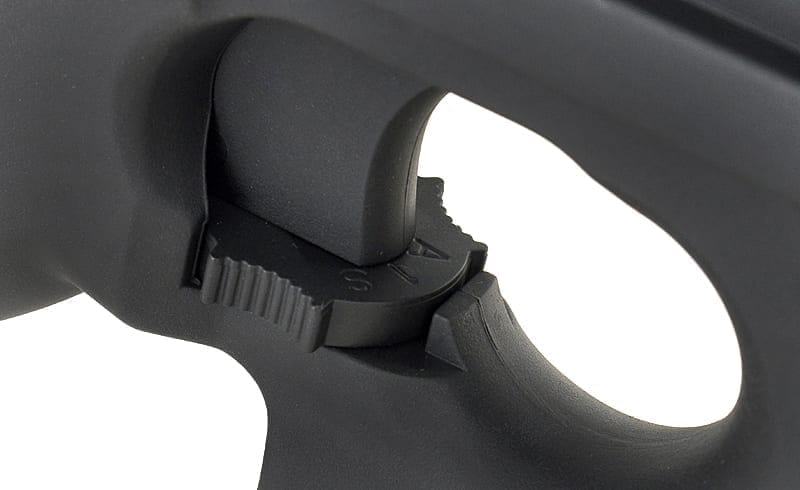 JG P90 with 1500 round box magazine