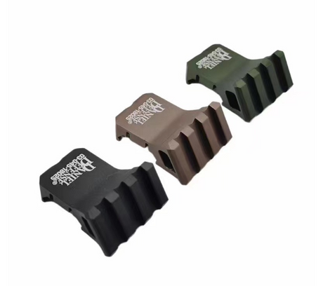 Tak Tak 45° Side Rail Mount