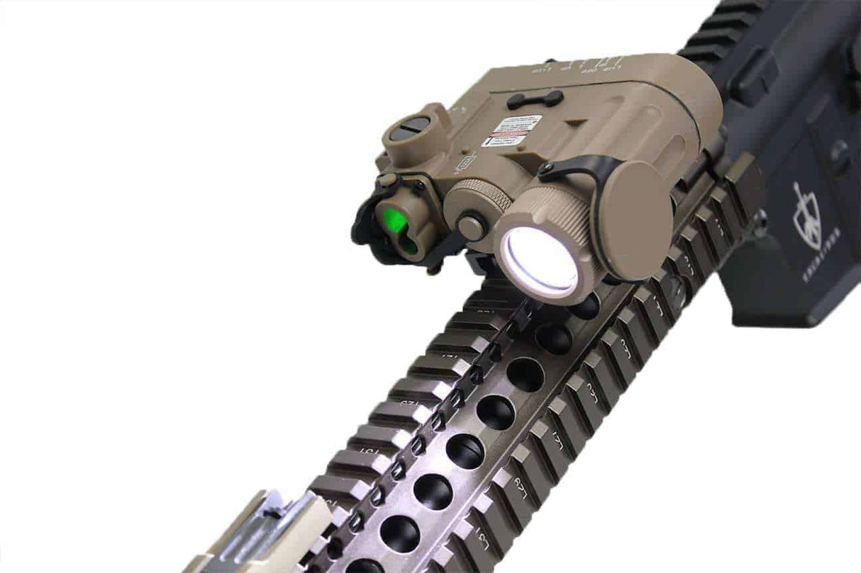 Wadsn DBAL-D2 Flashlight With Red And Green Laser - Dark Earth